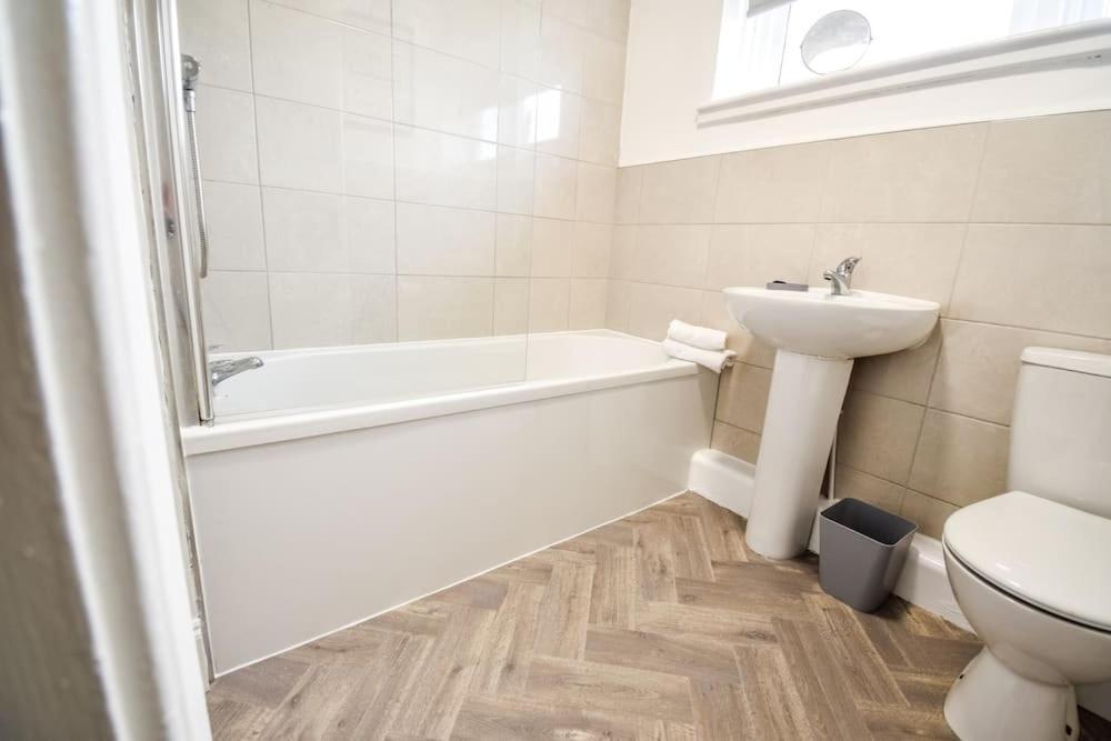 Woodcock House 3 Bedrooms Workstays Uk Lackenby Zewnętrze zdjęcie